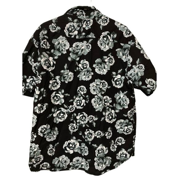 Black White Floral Men's Ricky Singh " Cactus Man" Button Down Shirt : Size XXL - Picture 8 of 8